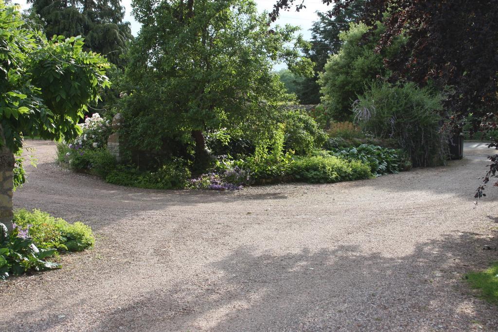 Bed and Breakfast Brook Farm Тонтон Экстерьер фото